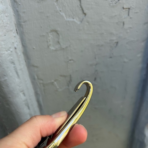 Suzi Roher black patent stretch belt, medium - Picture 3 of 7